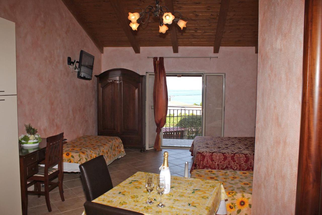 Villa Paladino - B&B E Guest House Scilla Eksteriør billede